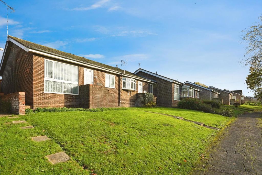 Property photo 1 of 11 Pbox-Img.Jpg