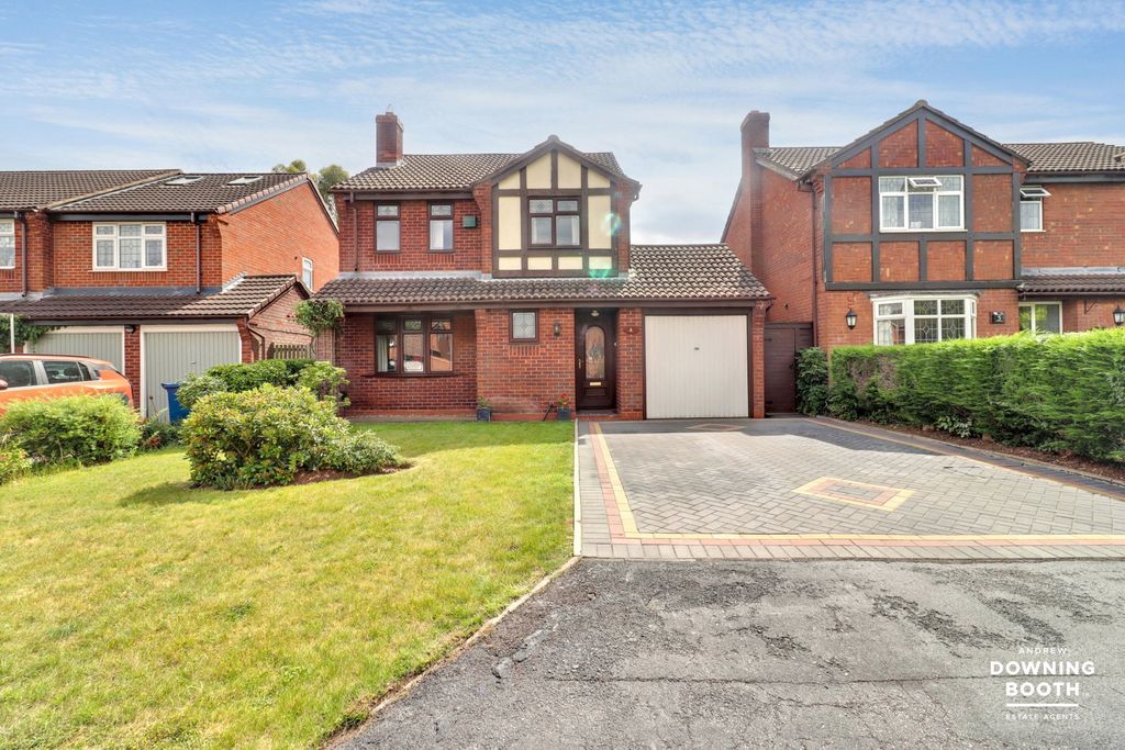 Property photo 1 of 27