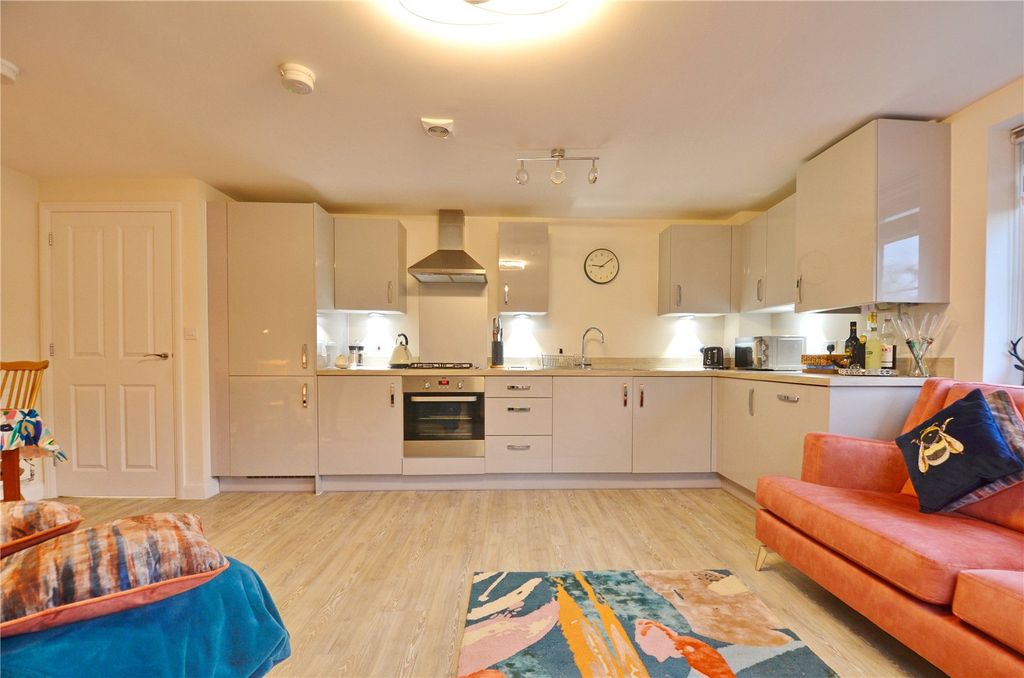 Property photo 3 of 8 Picture No. 03