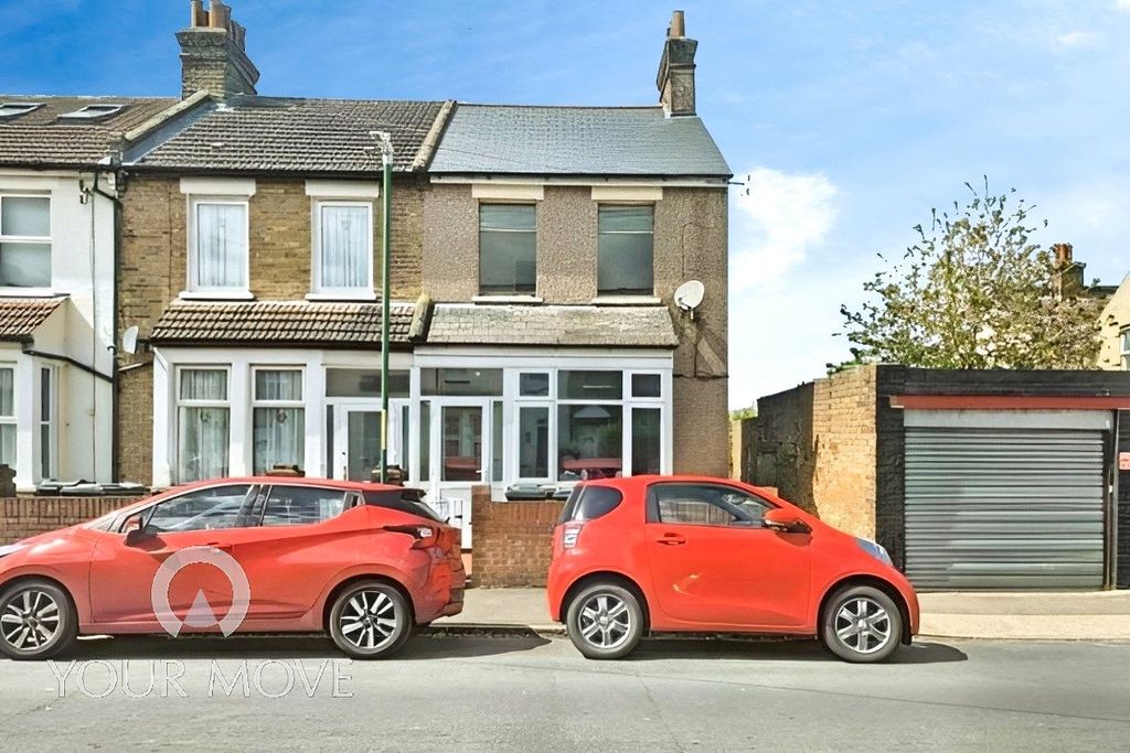 Property photo 1 of 6 #Yourmovedartford