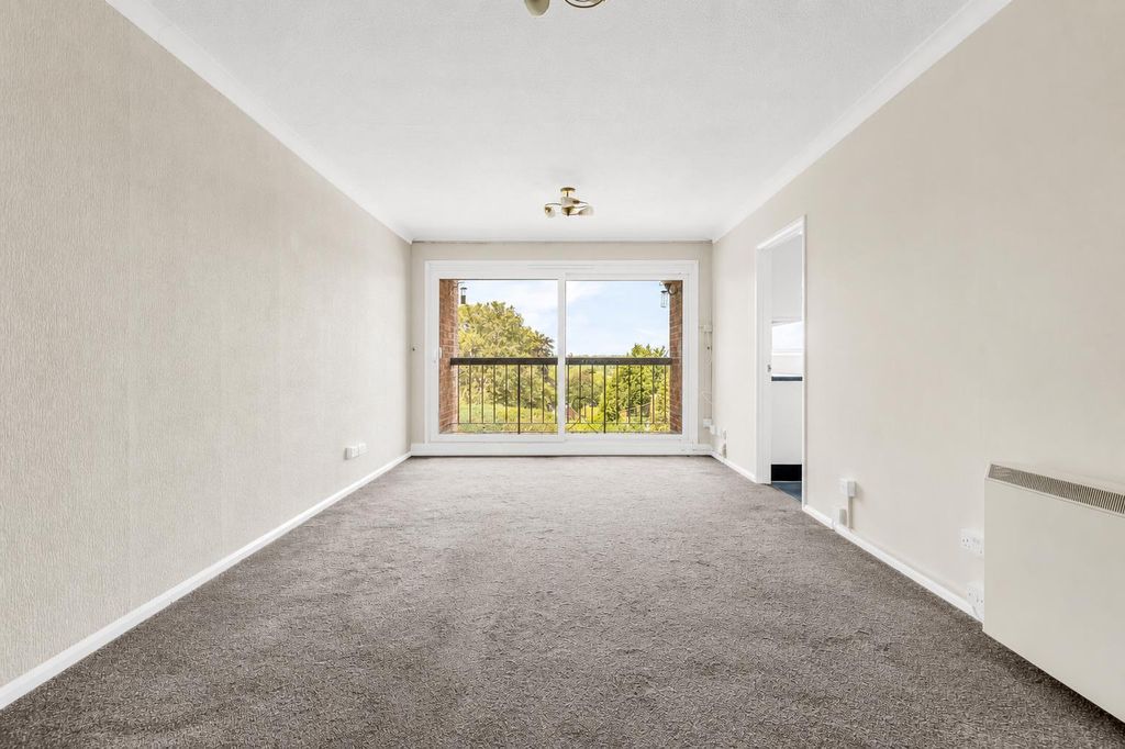 Property photo 2 of 13 Internal.Png