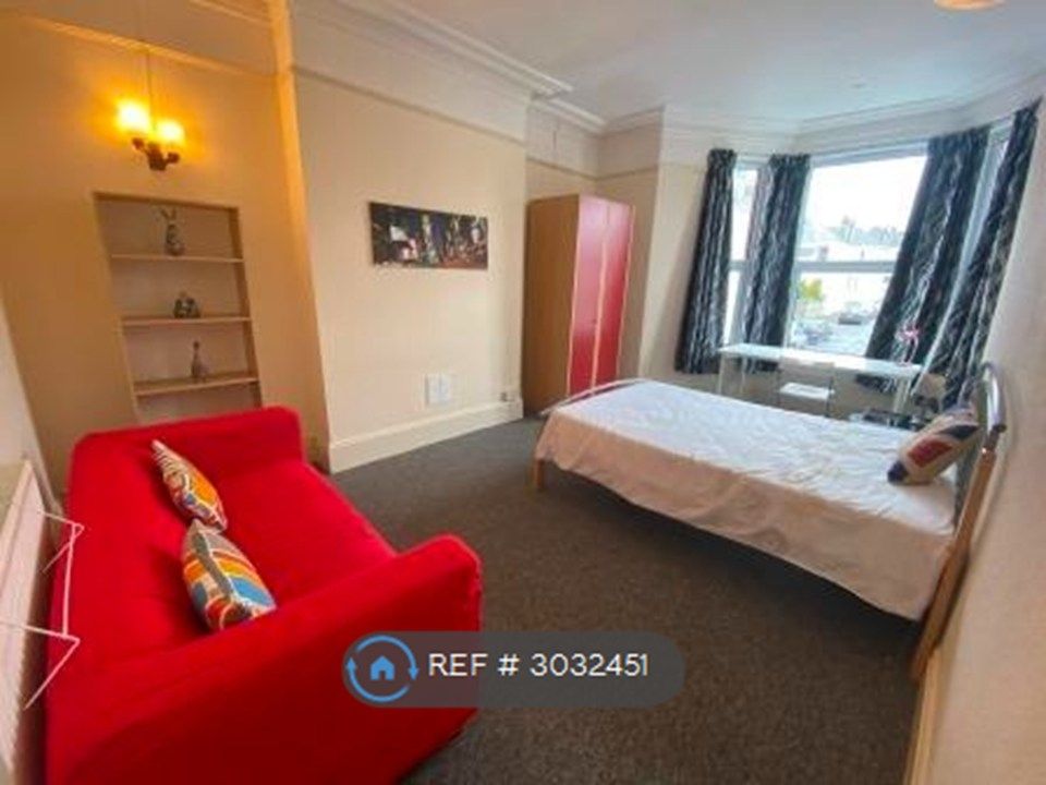 Property photo 1 of 10