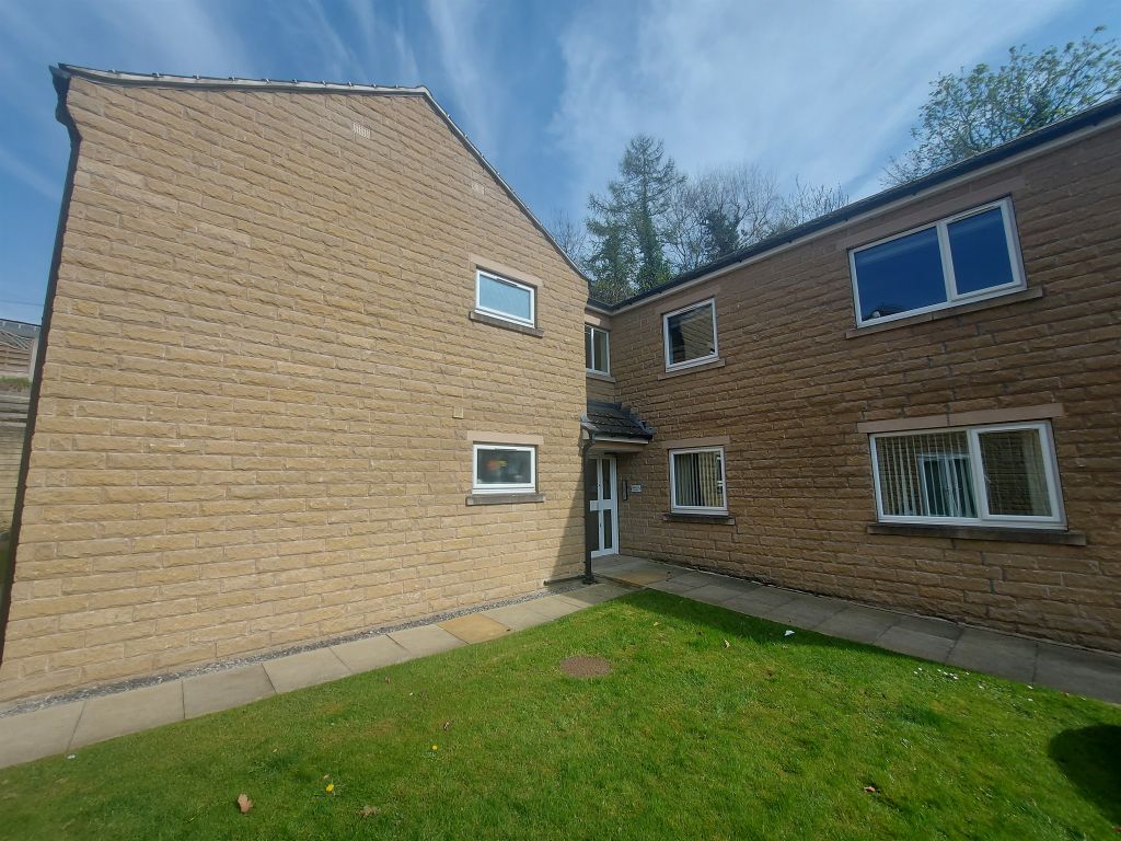 Property photo 1 of 9