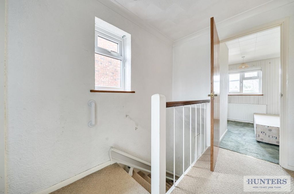 Property photo 2 of 21 67998B4d-6B80-4F32-872d-5703Da111877.Jpg