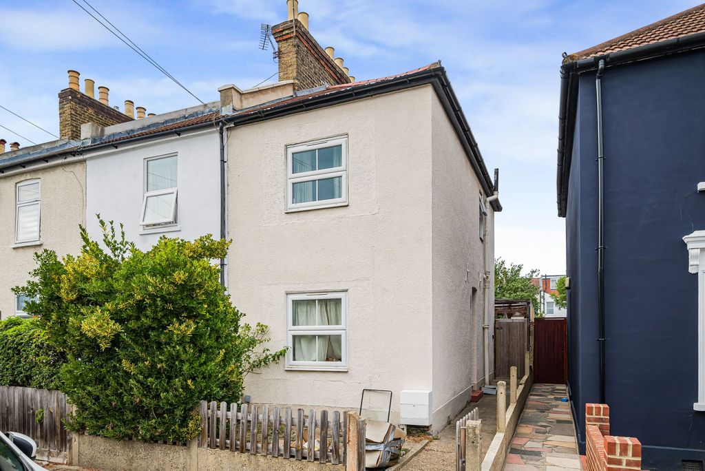 Property photo 1 of 10