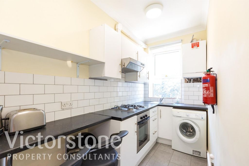 Property photo 1 of 13 1512460