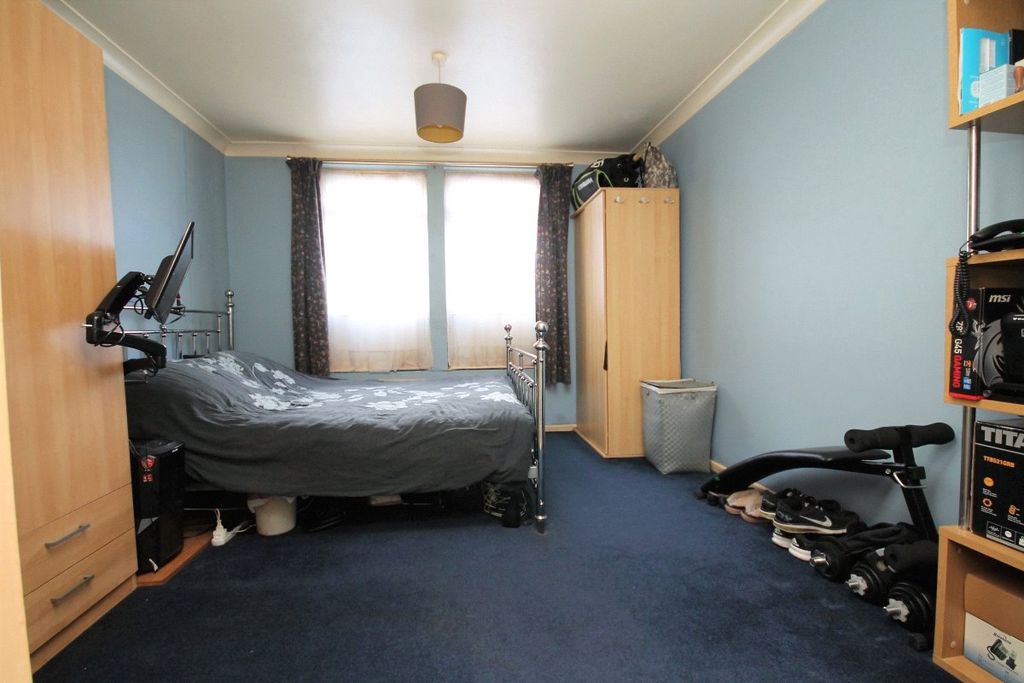 Property photo 2 of 6 Picture No. 02