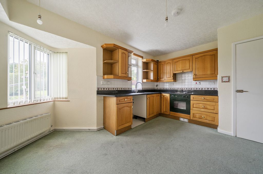 Additional image 4 of 3 bed bungalow for saleLlanfair Road, Newtown, Powys SY16