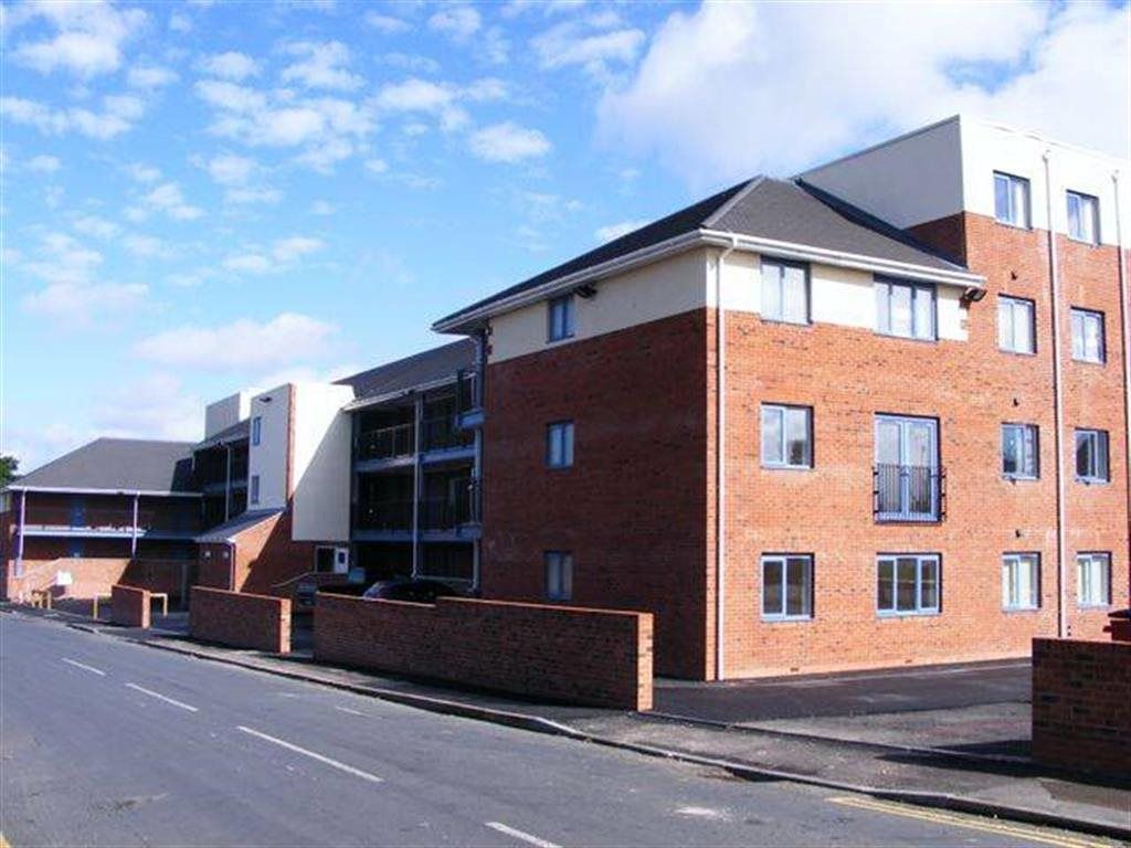 Property photo 2 of 9 Apartment Block