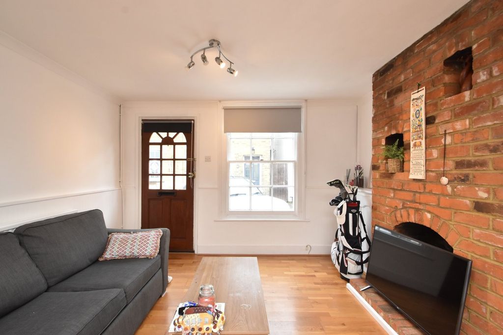 Property photo 3 of 14