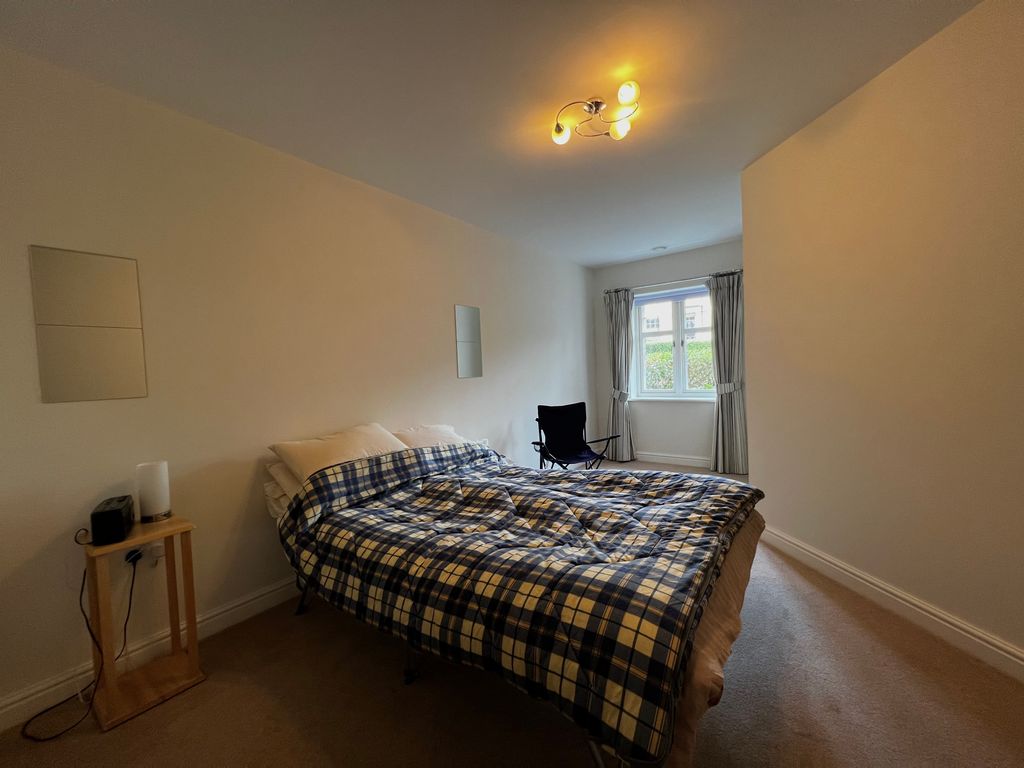 Property photo 3 of 15 Bedroom 1