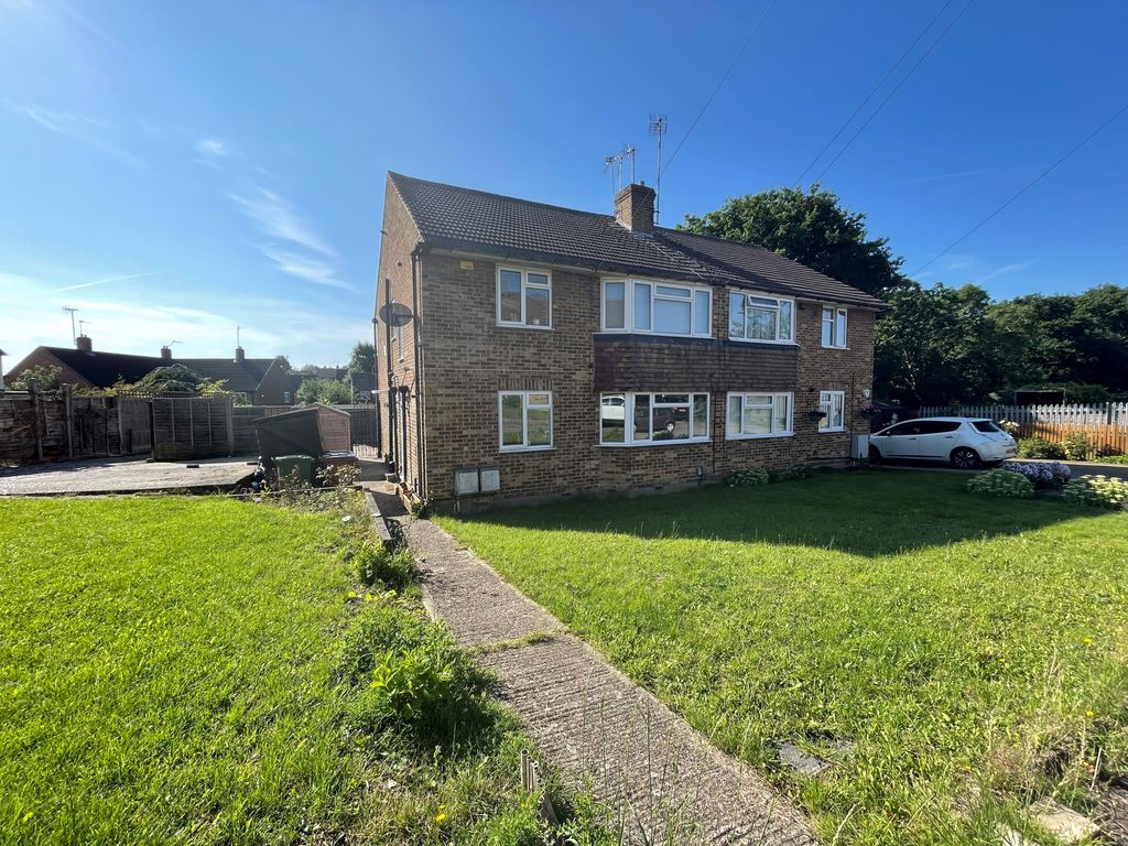 Property photo 1 of 13 5468831