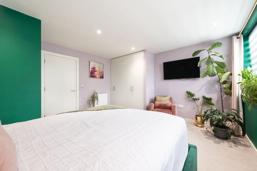 Property photo 3 of 12 Photo #3