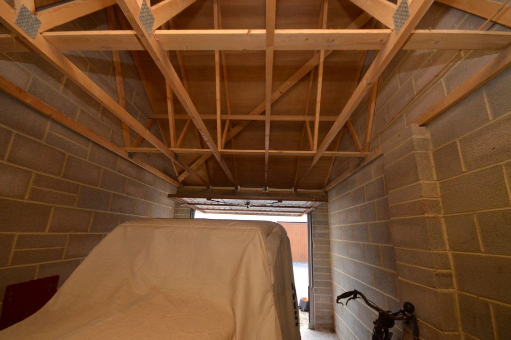 Property photo 3 of 5 Picture No. 03