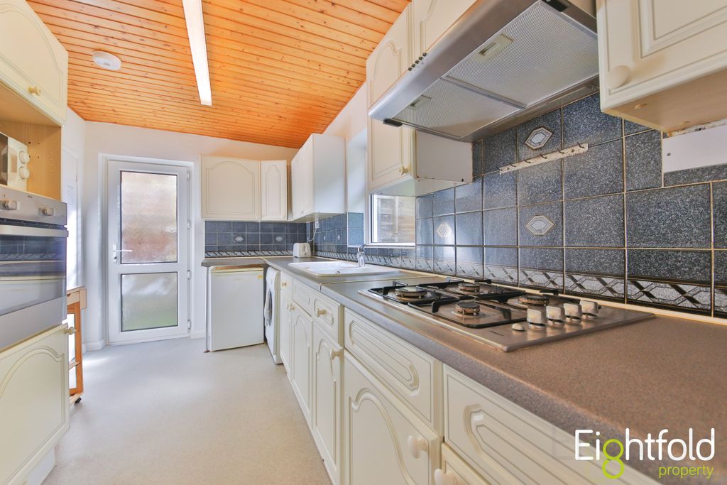 Property photo 1 of 13 Image