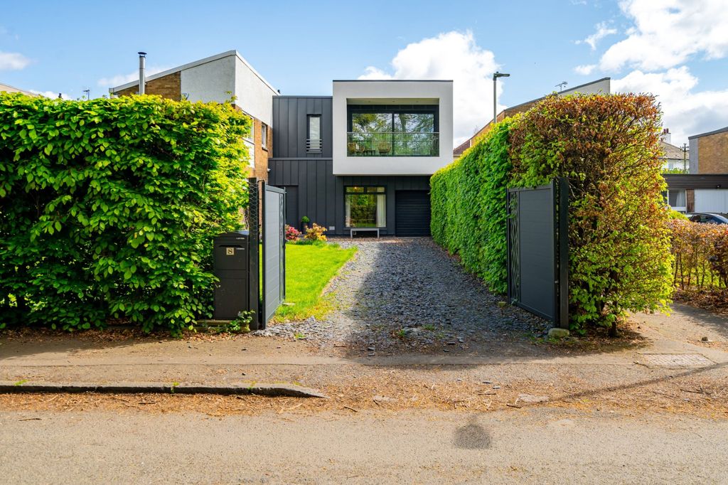 Property photo 1 of 20 External