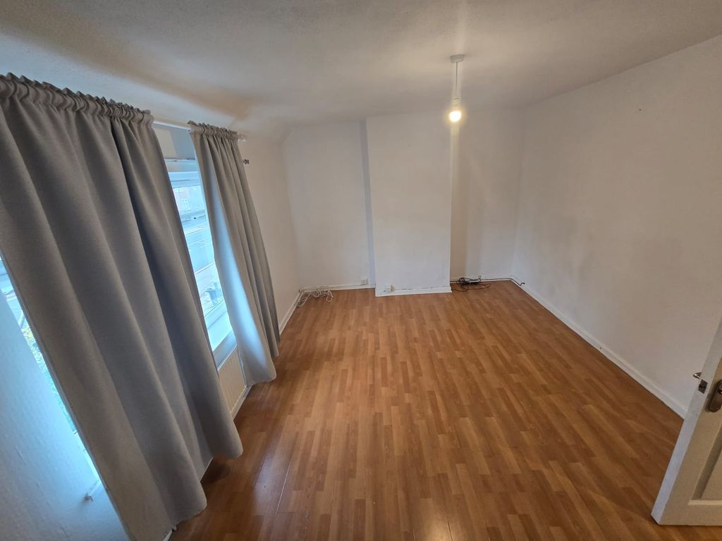 Property photo 2 of 6 Whatsapp Image 2024-12-04 At 10.42.49 (2).Jpeg