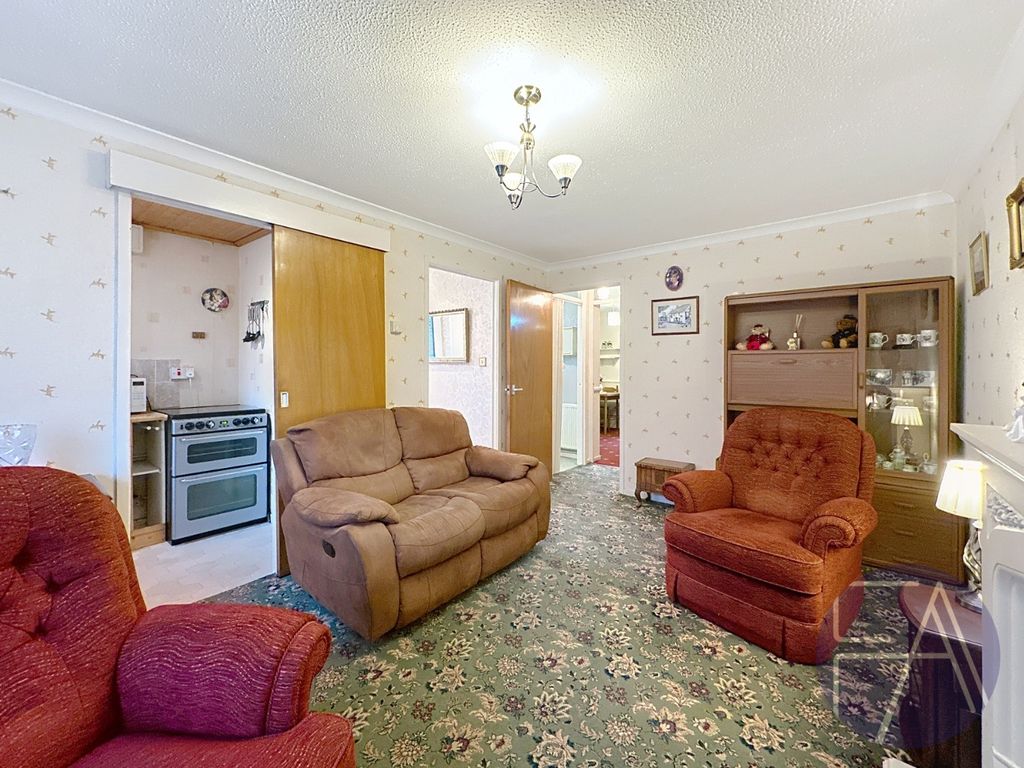 Property photo 3 of 24 4918675