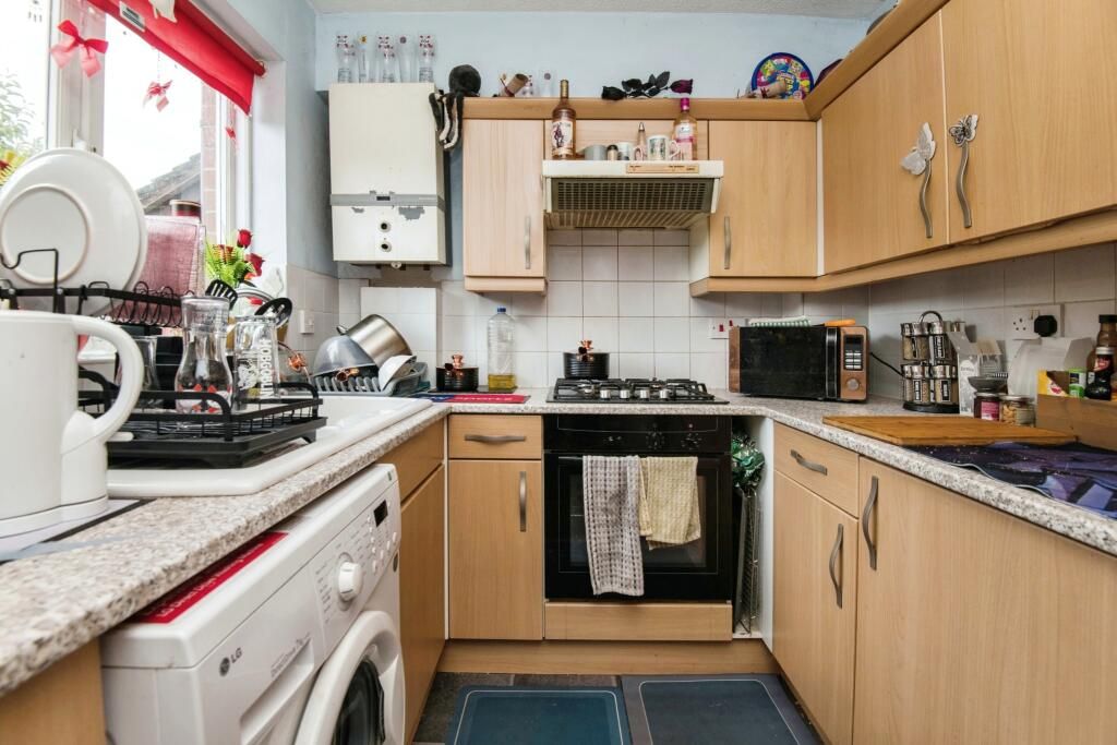 Property photo 2 of 7