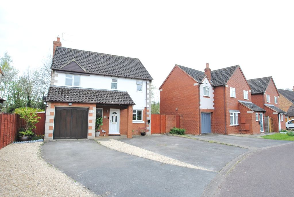 Property photo 1 of 25