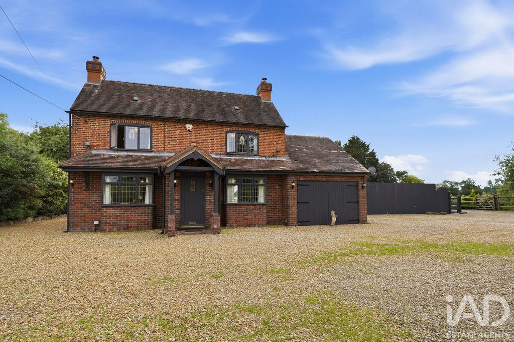 Property photo 1 of 50