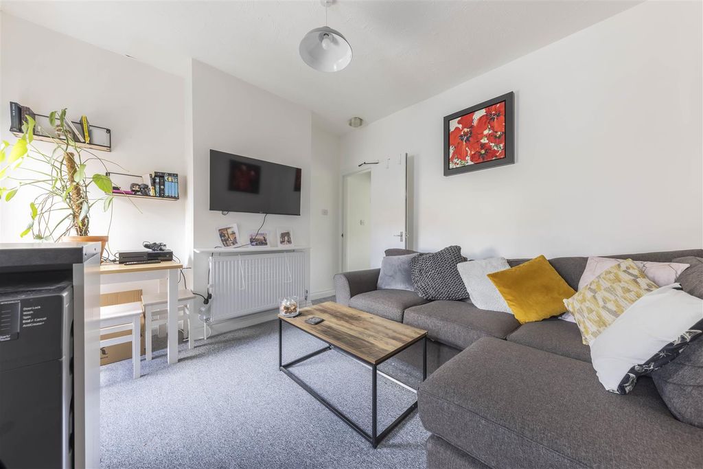 Property photo 1 of 9 Ba.Jpg