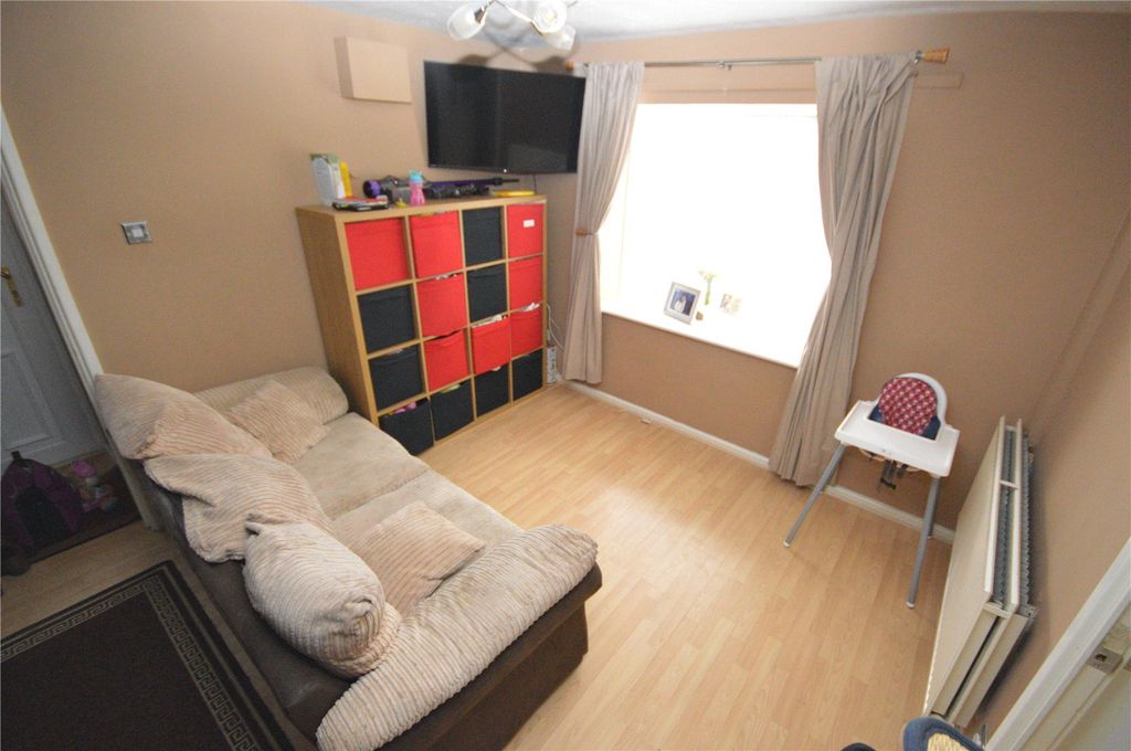 Property photo 2 of 7 Picture No. 06