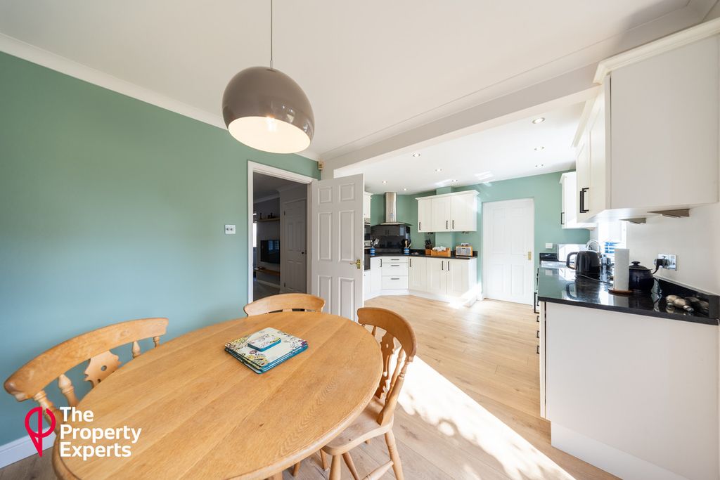 Additional image 4 of 3 bed link detached house for saleCoriander Way, Reading RG6