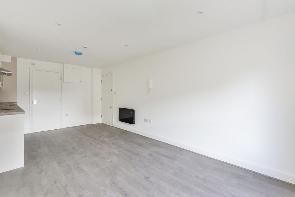 Property photo 2 of 6 925116 (2)