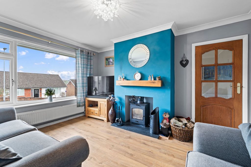 Property photo 3 of 22