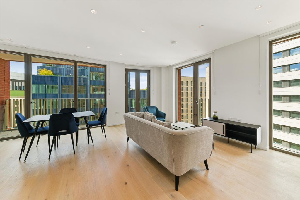 Property photo 1 of 12 Image