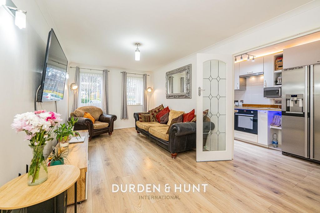 Property photo 2 of 18 Ireton-11.Jpg