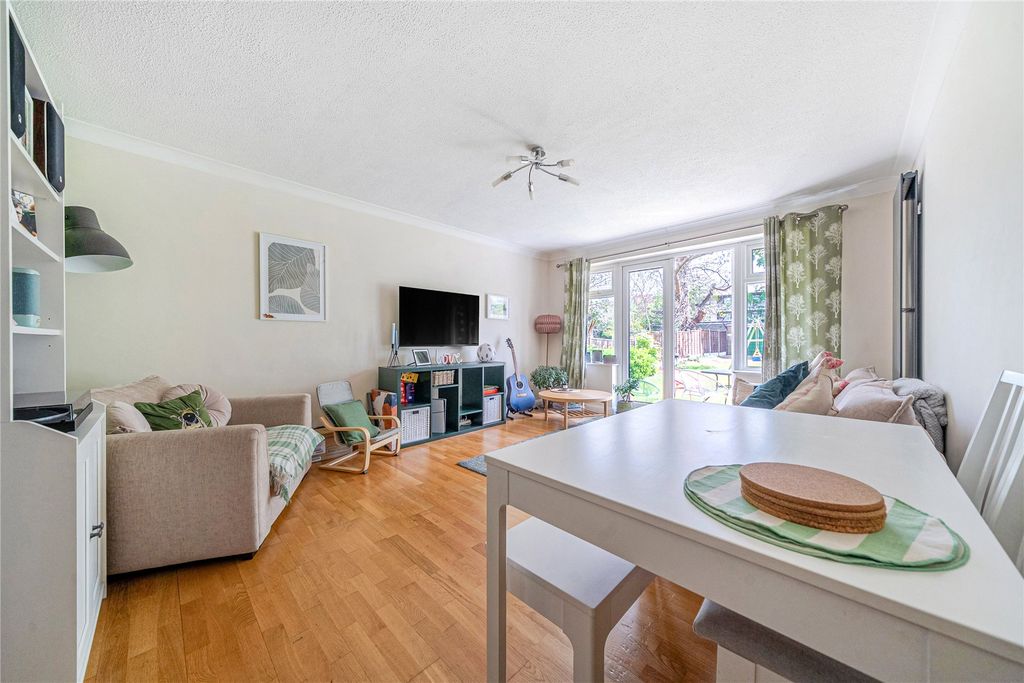 Property photo 2 of 23 Picture No. 10