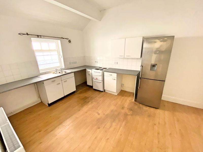 Property photo 2 of 4 Dining Kitchen