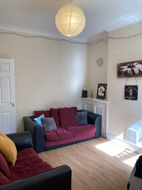 Property photo 2 of 6 Photo 6