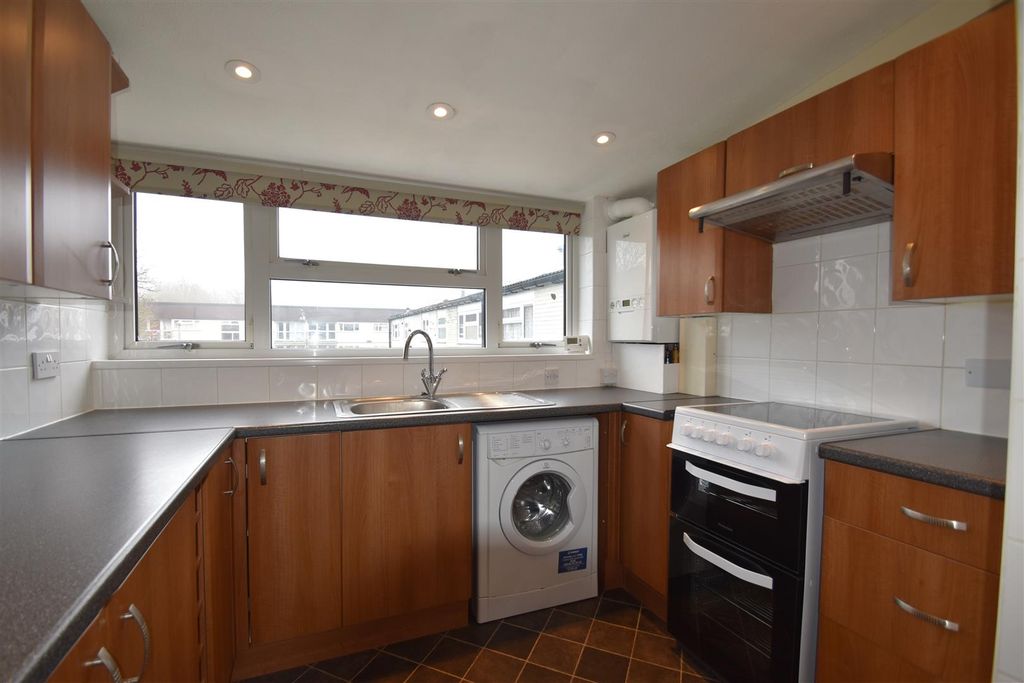 Property photo 3 of 10 3.Jpg