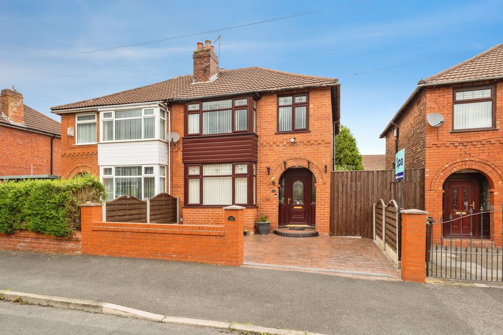 Property photo 2 of 20 Img_4258