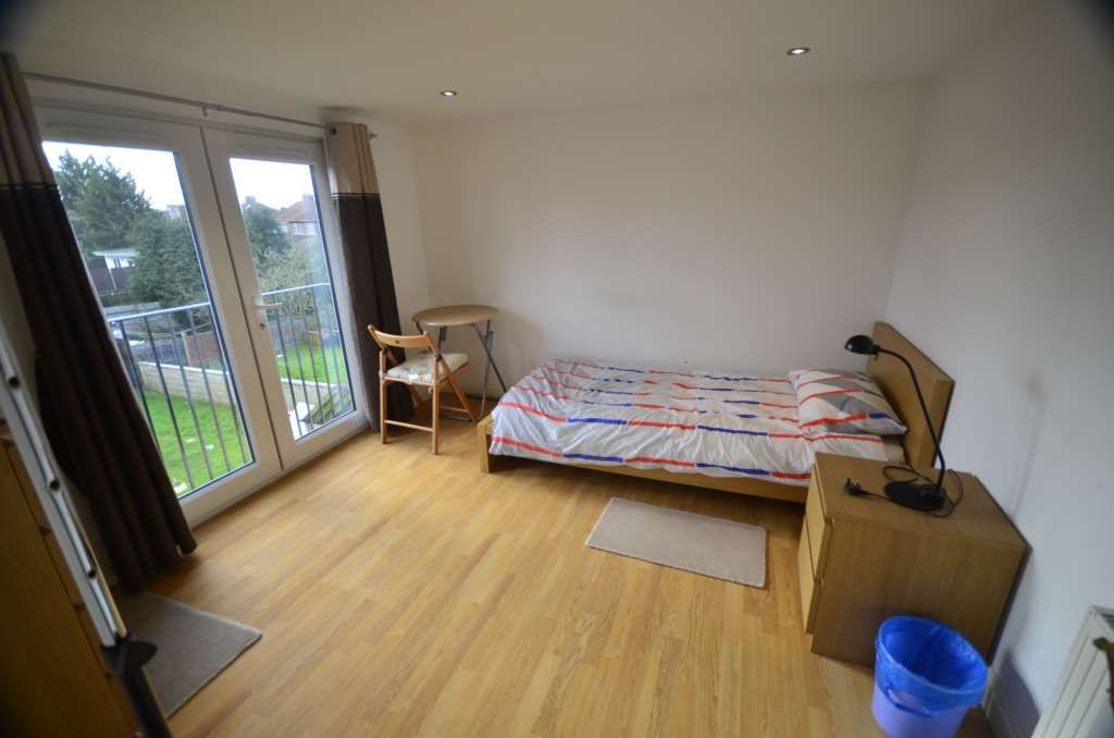Property photo 1 of 5