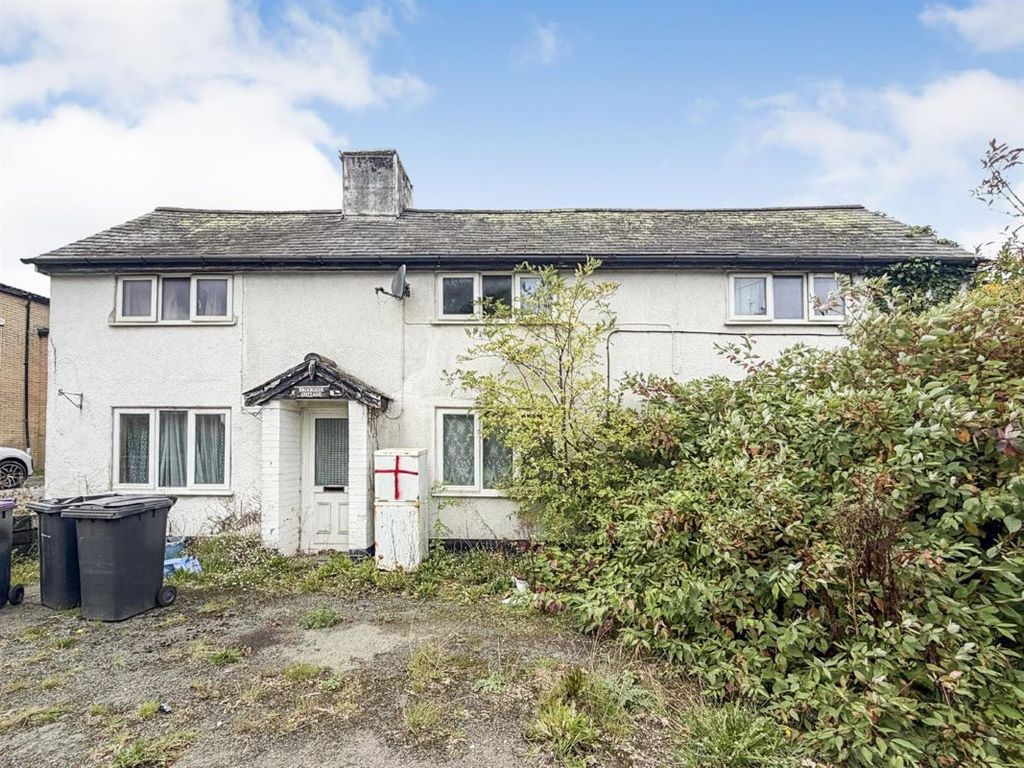 Property photo 2 of 22