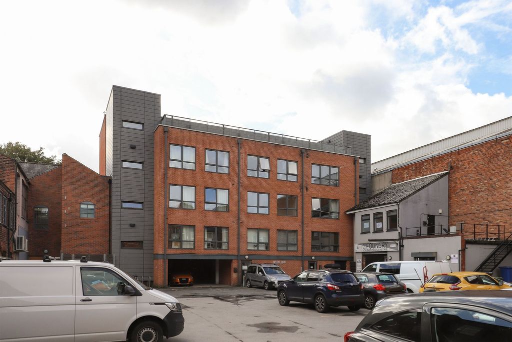 Property photo 1 of 10