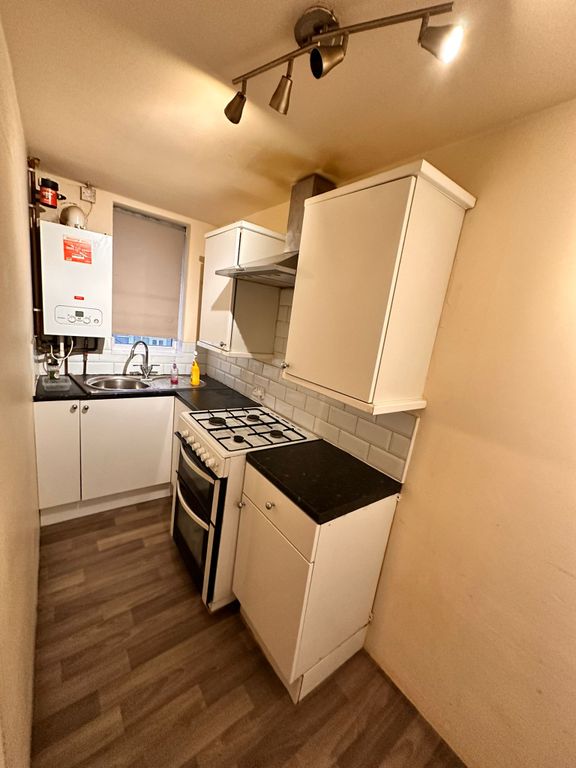 Property photo 3 of 5