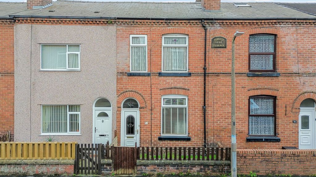 Property photo 1 of 18