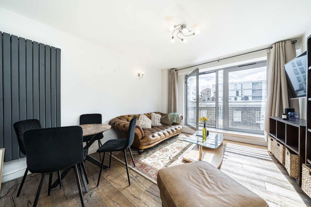 Property photo 2 of 6