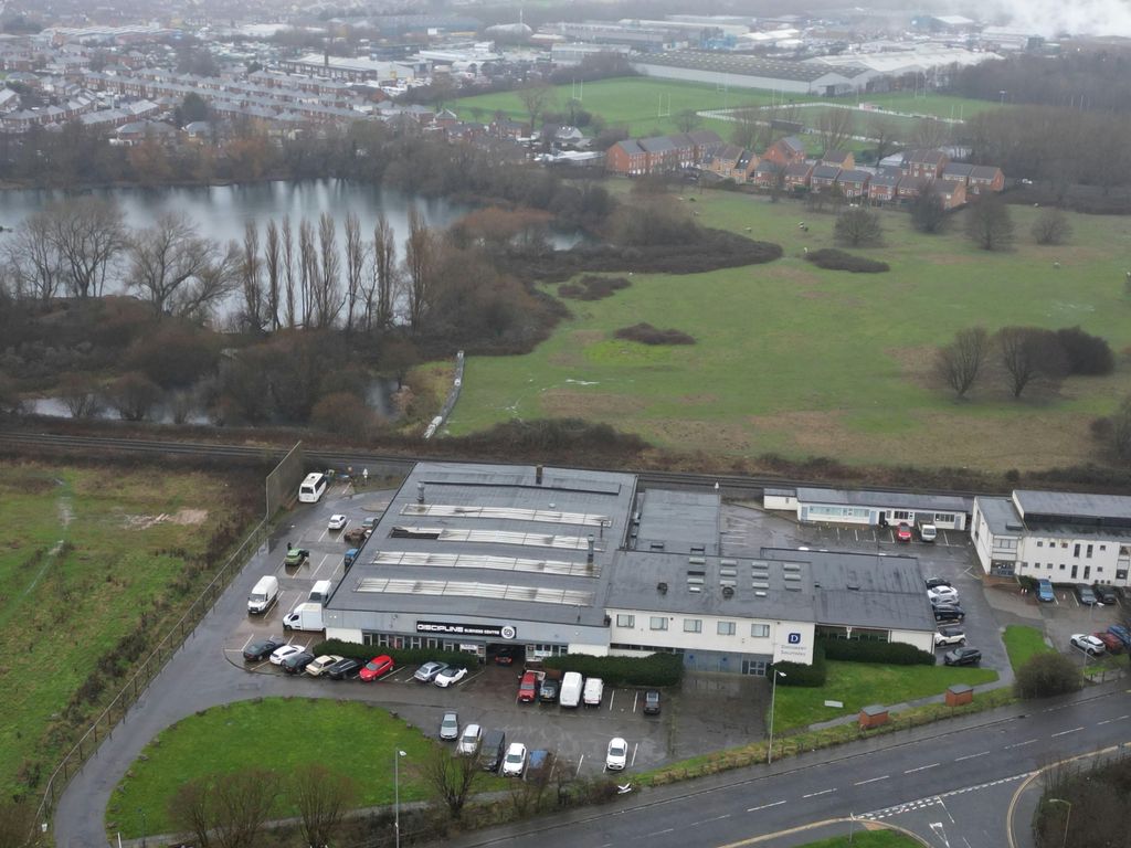 Property photo 1 of 28 Dji_Fly_20260122_053544_650_1770887815285_Photo.Jpg