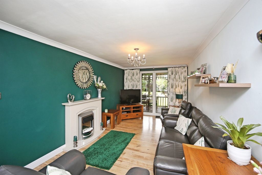 Property photo 2 of 19