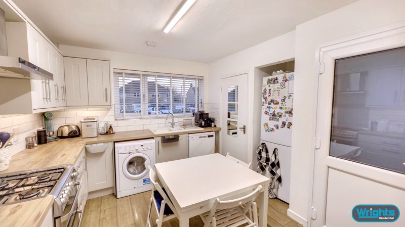 Property photo 2 of 12 Photo 5