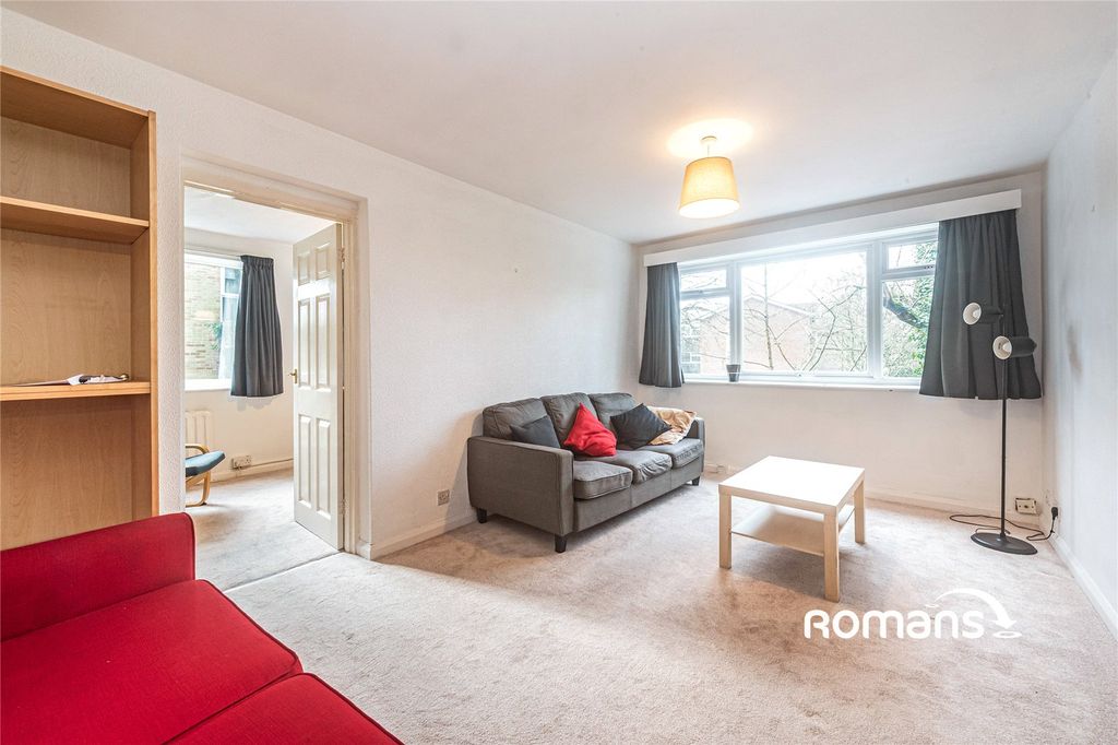 Property photo 3 of 13 Picture No. 12