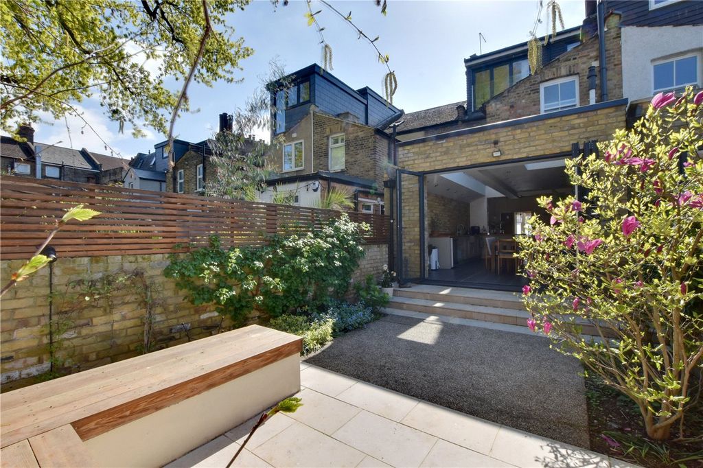 Property photo 3 of 20 Picture No. 36