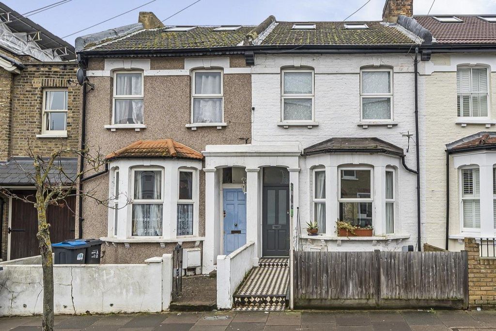 Property photo 1 of 20 Picture No. 25