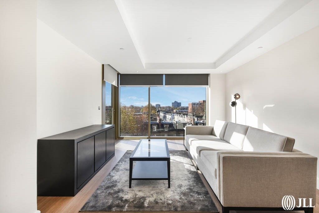 Property photo 1 of 27 Sherrin House